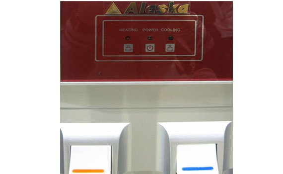 Mua máy nước nóng lạnh ở đâu tốt? Máy nước nóng lạnh Alaska R81C