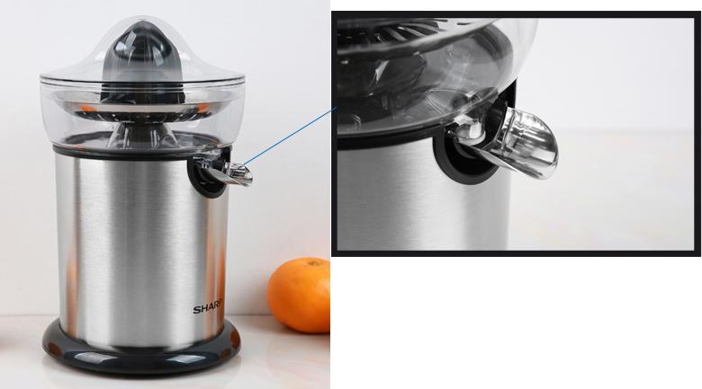 Đầu rót trực tiếp tiện dụng - Máy vắt cam Sharp EJ-J130-ST