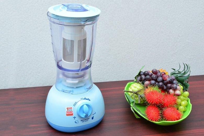 Cối lớn đi kèm lưới lọc bã tiện dụng Cối lớn đi kèm lưới lọc bã tiện dụng