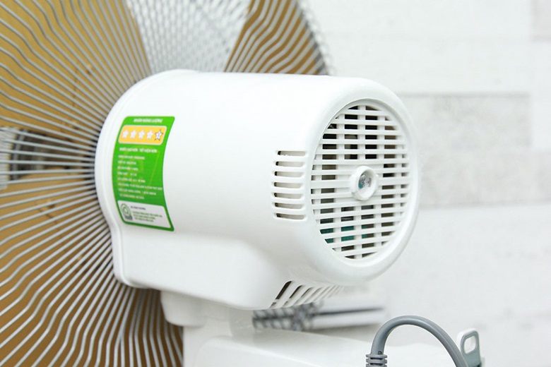 Động cơ bạc đạn được bảo vệ bên trong hộp nhựa