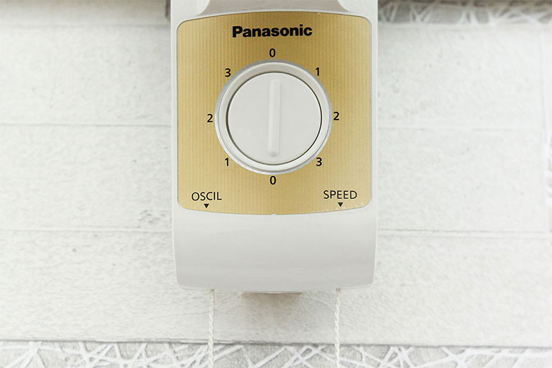 Quạt treo tường Panasonic F-409UGO